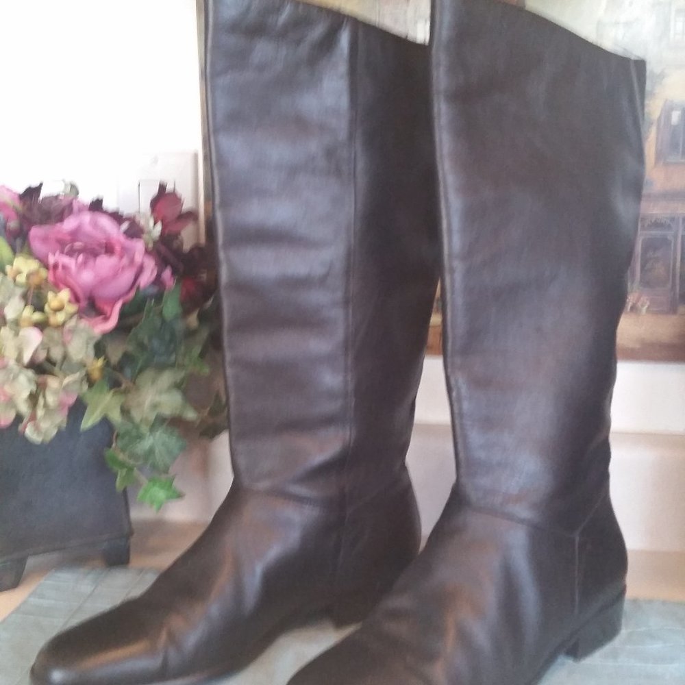 Worthington Women's Riding Boots Black Round Toe Leather  Size 8.5